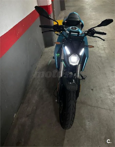 Voge 125 R – Vista 3