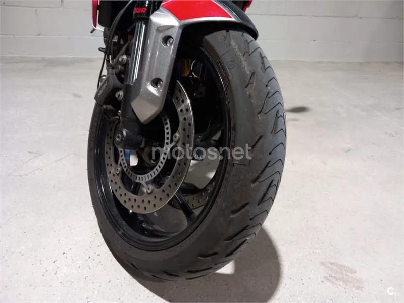 Triumph Trident 660 – Vista 8
