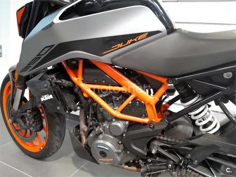 KTM 390 – Vista 5
