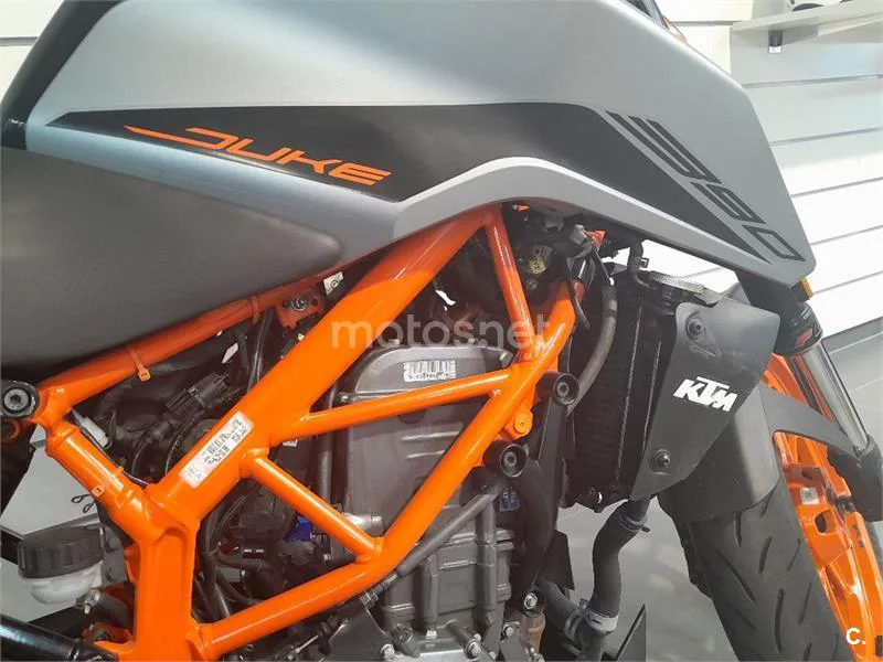 KTM 390 – Vista 6
