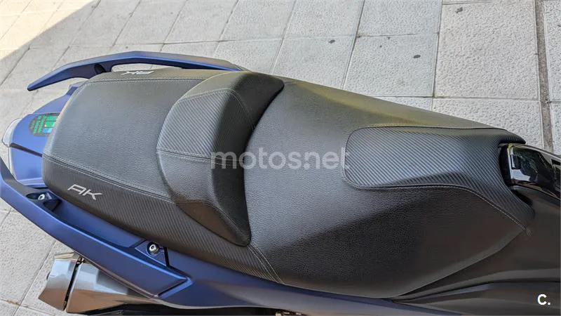 Kymco AK 550 – Vista 3