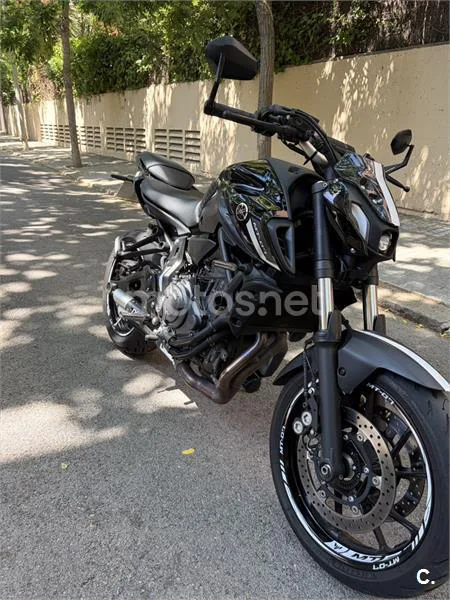 Yamaha MT-07 – Vista 3