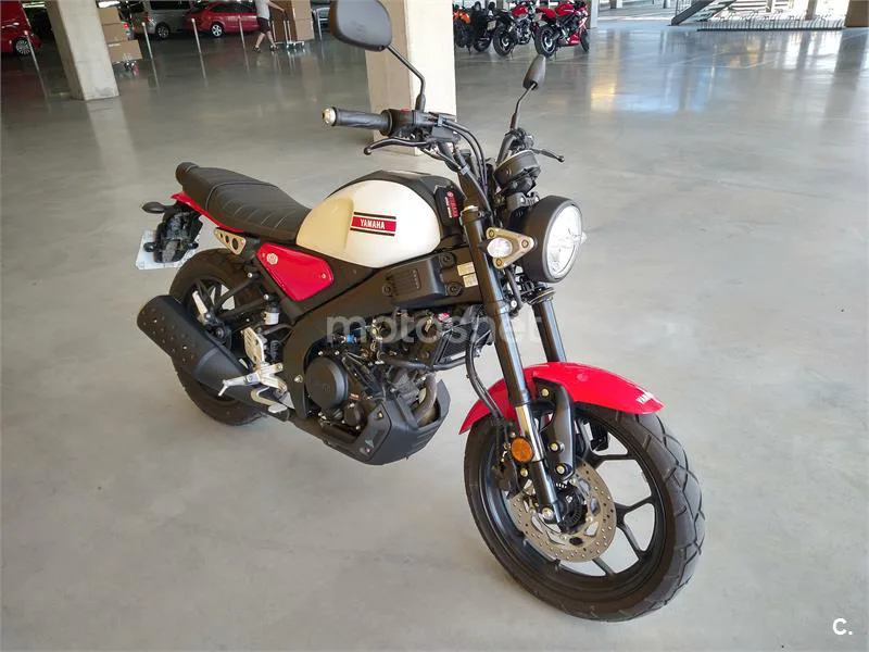 Yamaha XSR 125 – Vista 4