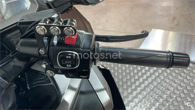 Honda GL 1800 Gold Wing – Vista 12