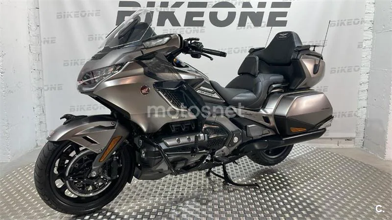Honda GL 1800 Gold Wing – Vista 3