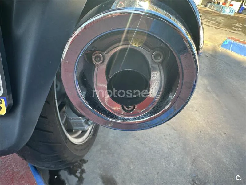Suzuki Burgman 650 Executive – Vista 12