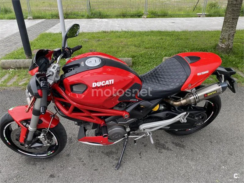 Ducati Monster 696 – Vista 3