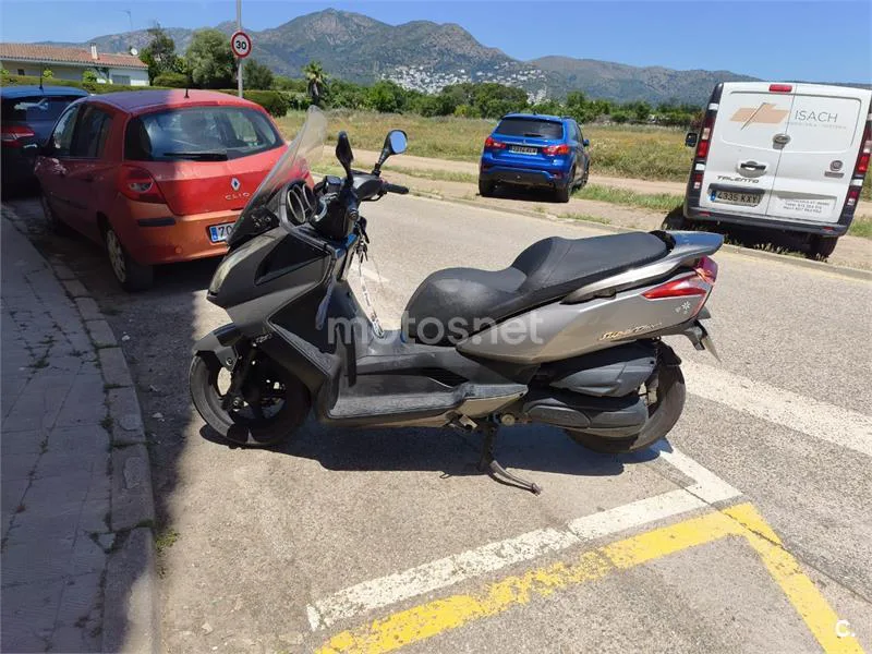 Kymco Super Dink 125 – Vista 7