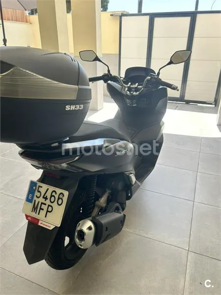 Honda PCX 125 – Vista 3