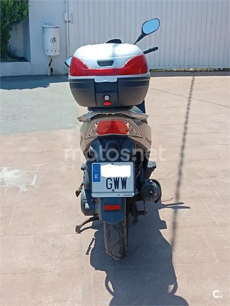 Kymco Agility City 125 – Vista 4