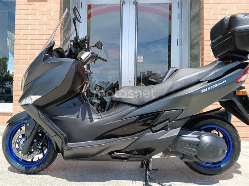 Suzuki Burgman 400 – Vista 3