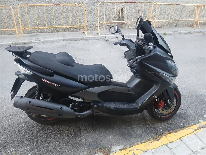 Kymco Xciting 500 – Vista 2