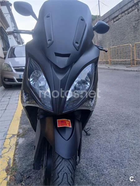 Kymco Xciting 500 – Vista 3