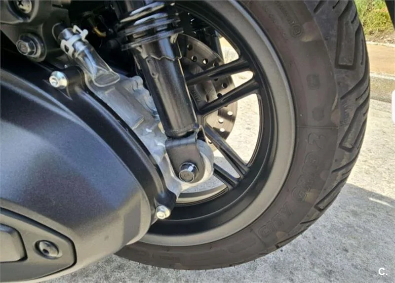 Honda Forza 350 – Vista 7