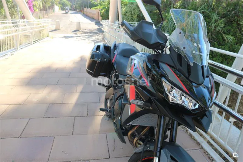 Kawasaki Versys – Vista 7
