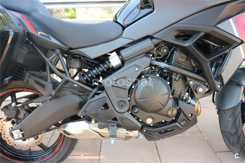 Kawasaki Versys – Vista 8
