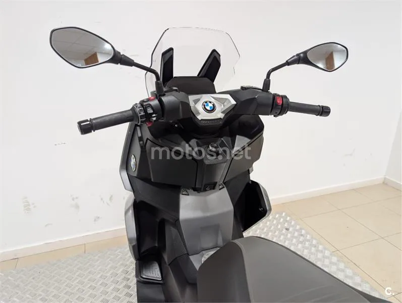 BMW C 400 X – Vista 14