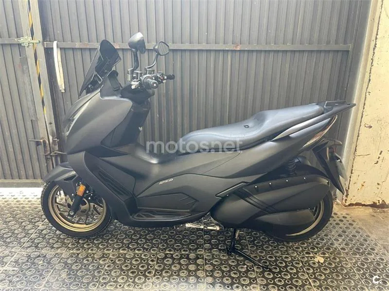 Zontes 125 D – Vista 4