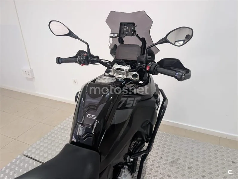 BMW F 750 GS – Vista 14