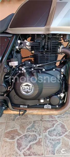 Royal Enfield Scram 411 – Vista 4