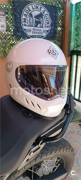 Royal Enfield Scram 411 – Vista 6