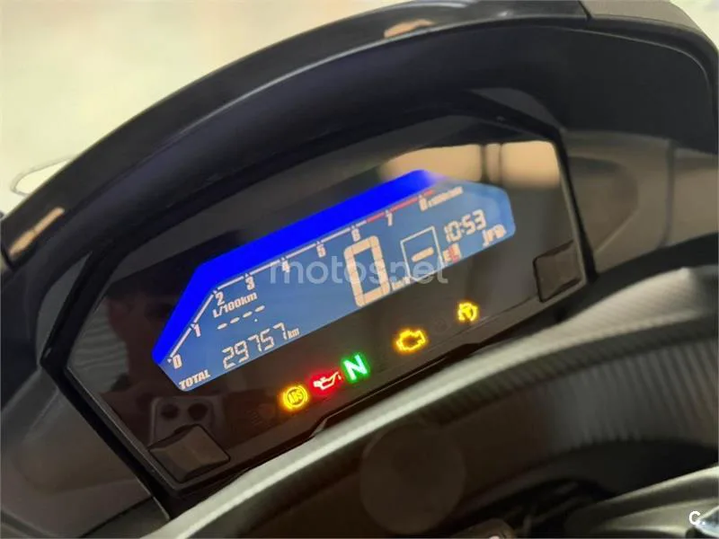 Honda Integra 750 S – Vista 6