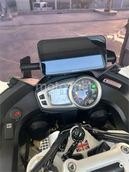 Triumph Tiger 1050 – Vista 7