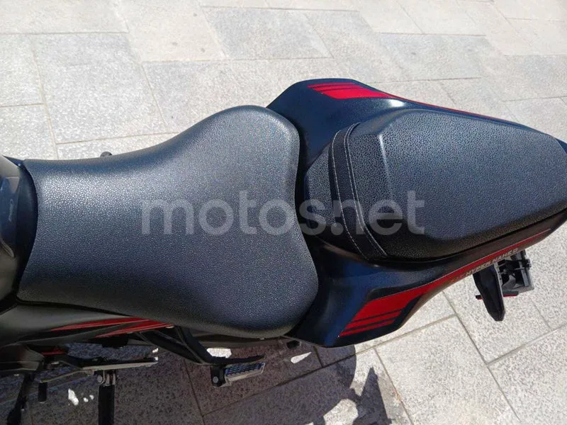 Kawasaki Z900 – Vista 17