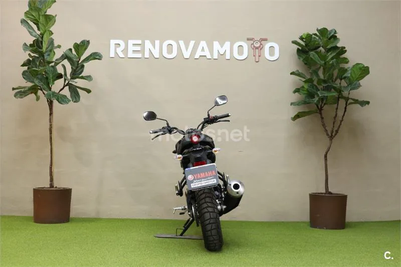 Yamaha XSR 125 – Vista 3