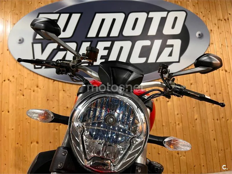 Ducati Monster 1200 – Vista 23