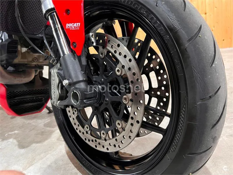 Ducati Monster 1200 – Vista 35