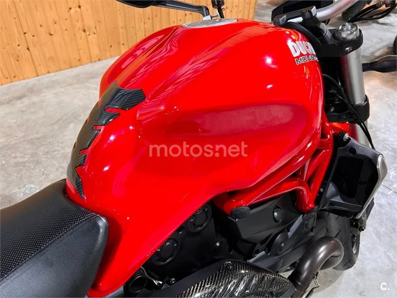 Ducati Monster 1200 – Vista 41