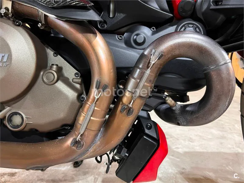 Ducati Monster 1200 – Vista 43