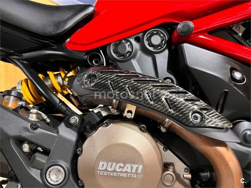 Ducati Monster 1200 – Vista 45