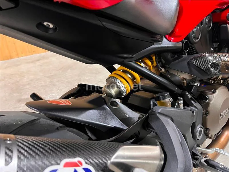 Ducati Monster 1200 – Vista 49