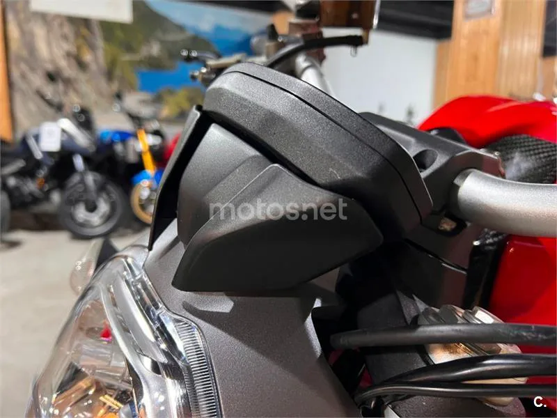 Ducati Monster 1200 – Vista 71