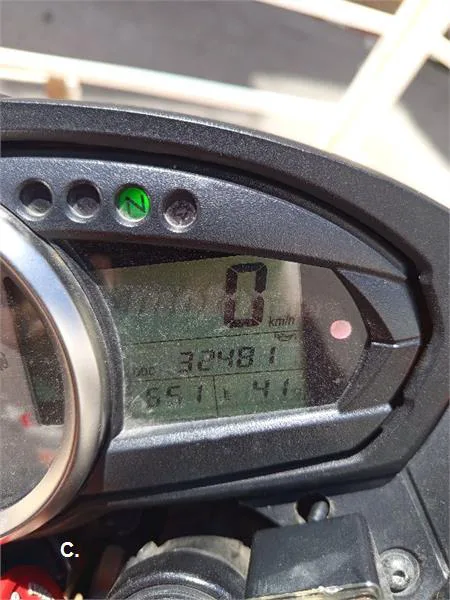 Kawasaki Z750 - Vista 8