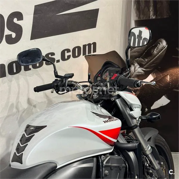 Honda CB 600 F Hornet – Vista 12