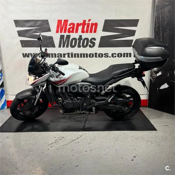 Honda CB 600 F Hornet – Vista 8