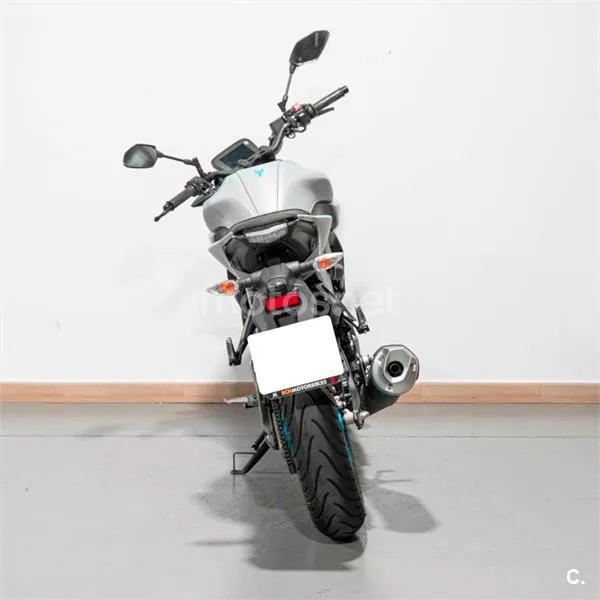Yamaha MT-125 – Vista 4