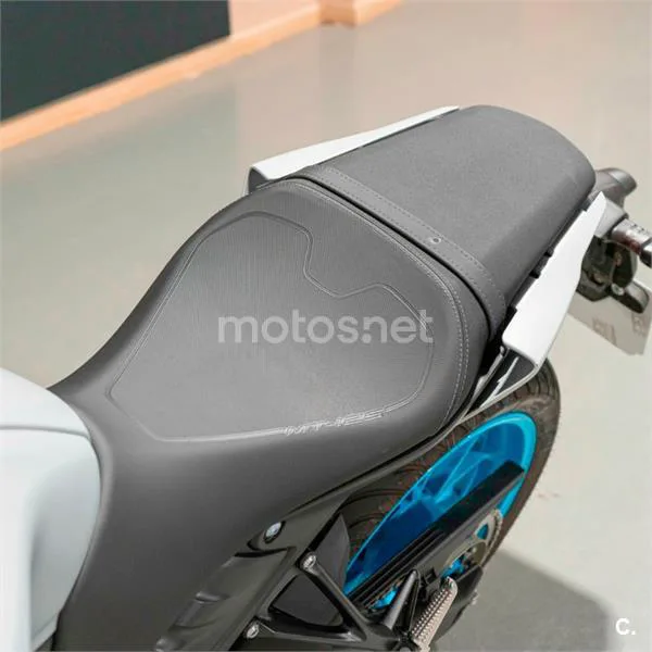 Yamaha MT-125 – Vista 10