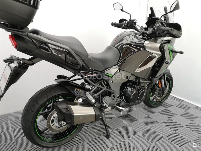 Kawasaki Versys 1100 – Vista 4