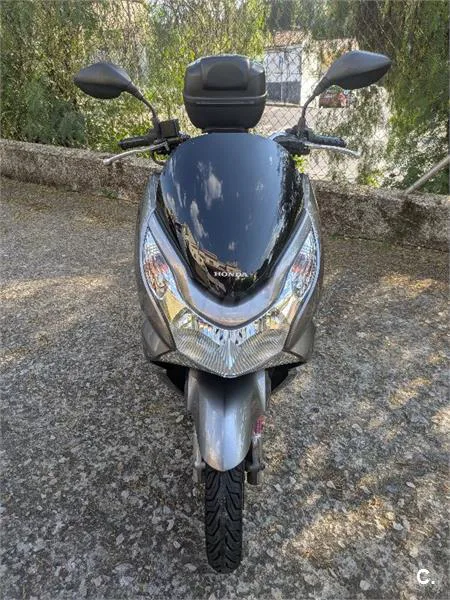 Honda PCX 125 – Vista 2