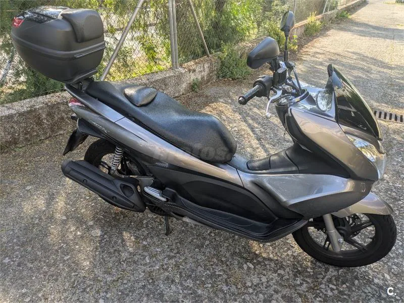 Honda PCX 125 – Vista 3