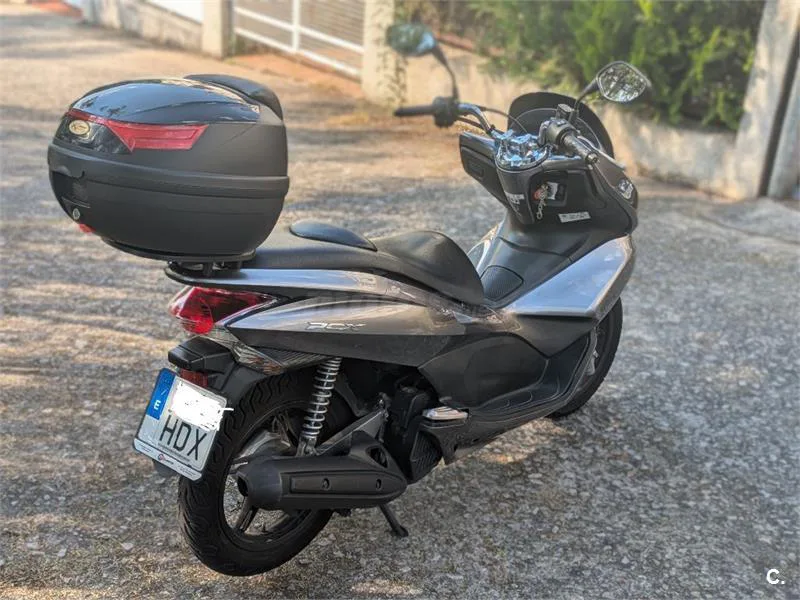 Honda PCX 125 – Vista 4