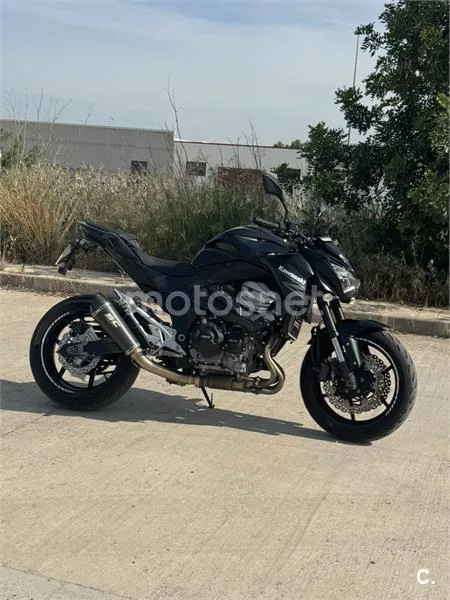 Kawasaki Z800 - Vista 6