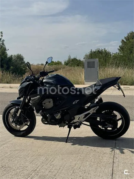 Kawasaki Z800 - Vista 7