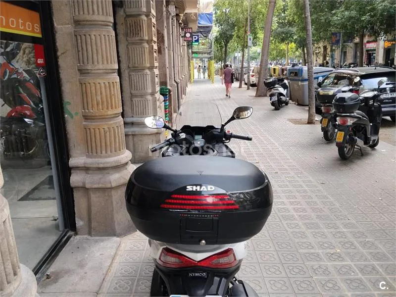 Kymco Grand Dink 300 – Vista 5