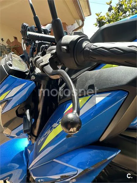 Suzuki GSX-S750 – Vista 2