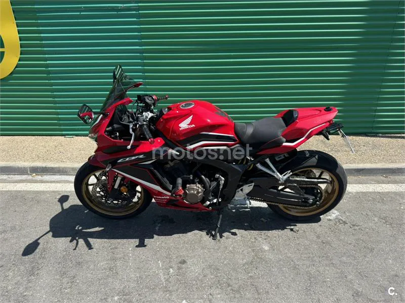 Honda CBR 650 R – Vista 16